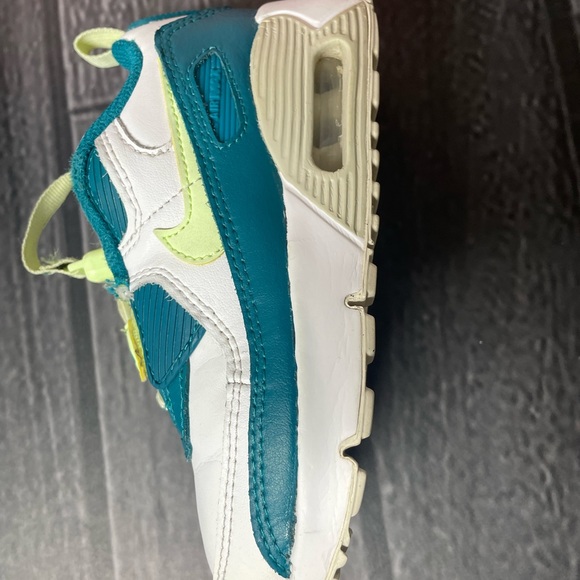 Nike Air Max 90 Toggle SE CV0064-124 Size 11.5C Phantom Barely Volt - Picture 5 of 12